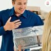 THIẾT KẾ GÓI QUÀ TẶNG: LÀM SAO ĐỂ THU HÚT NGAY CÁI NHÌN ĐẦU TIÊN?